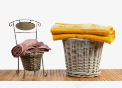 宾馆了竹篮上放置的干净的毛巾素材