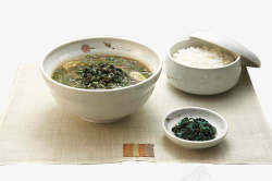 白色大米饭配青菜螺丝汤素材