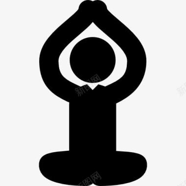 男子瑜伽的姿势坐在上升的手臂在头图标图标