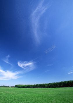 花丛的海洋风景天空蓝天白云溪水海洋河流瀑布草地森林高山花丛晚高清图片