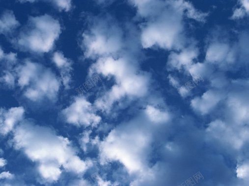 天空白云云朵自然阳光夏天美丽蓝天白云蓝天白云蓝天白背景