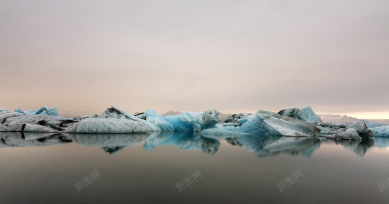 03721glacierlagoon4096x21jpg设计背景_88icon https://88icon.com 合成 场景 天空 河水 海底 海水 海洋 白云 蓝天 蓝天白云