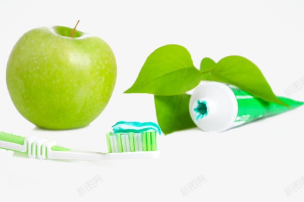 绿色清新洗漱用品png免抠素材_88icon https://88icon.com 植物 清新 牙刷 牙膏 绿色