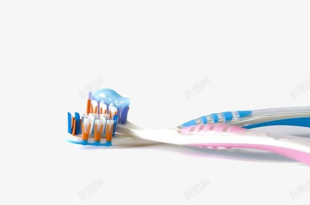 挤上牙膏的牙刷png免抠素材_88icon https://88icon.com 一对 情侣 牙刷 牙膏