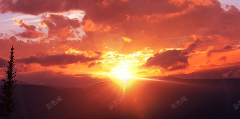 郊外夕阳红霞摄影H5背景jpg设计背景_88icon https://88icon.com 郊外 夕阳 红霞 摄影 蓝天 渐变色 树林 黑色剪影