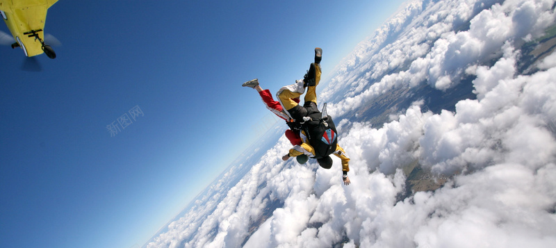 天空海报素材jpg设计背景_88icon https://88icon.com 淘宝海报 天猫海报 海报素材 男装 女装 活动背景 天空 海报banner 激情 狂欢