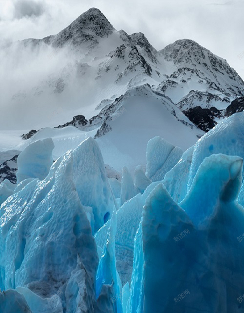 美丽的蓝色冰晶雪山H5背景素材jpg设计背景_88icon https://88icon.com 美丽 蓝色 冰晶 雪山 摄影 H5背景素材 风景