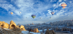 升空的热气球蓝天白云热气球海报高清图片