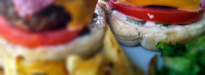 美食汉堡鲜艳背景jpg设计背景_88icon https://88icon.com 美食 汉堡 食欲 鲜艳 博客 淘宝 网站 banner 海报banner 摄影 风景