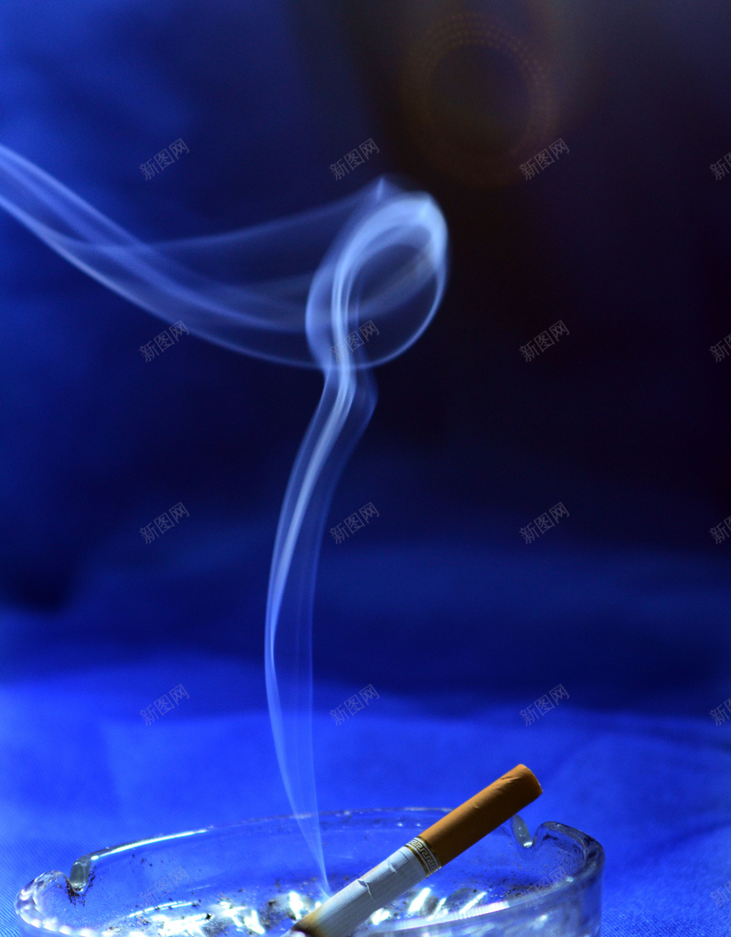 吸烟有害健康海报背景素材jpg设计背景_88icon https://88icon.com 吸烟有害健康 烟灰缸 蓝色 设计 烟 吸烟有害健康图片图片下载 有害物 生活百科