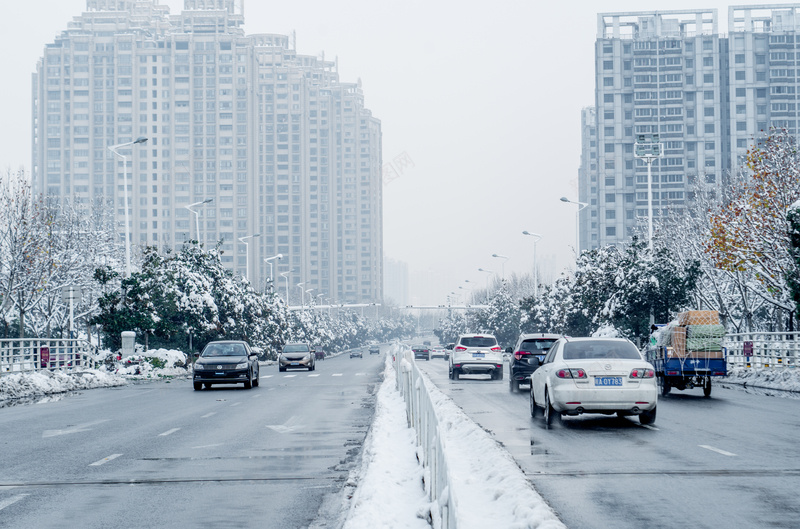 大雪后的交通道路jpg设计背景_88icon https://88icon.com 大雪 交通 道路 车辆
