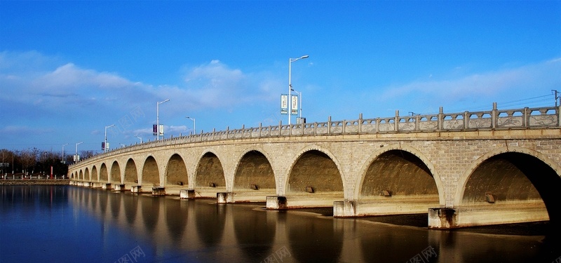 唯美多拱桥背景