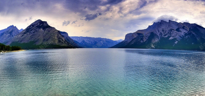 山水背景jpg设计背景_88icon https://88icon.com 山水背景 大自然 湖水 山峦 海报banner 摄影 风景