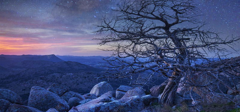 目之所及皆是景斯科特山jpg设计背景_88icon https://88icon.com 蓝色 梦幻 蓝色梦幻 山 独树