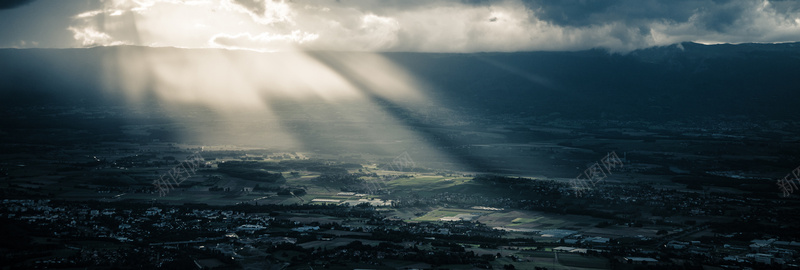 天空山脉山村背景jpg设计背景_88icon https://88icon.com 海报banner 摄影 风景 天空山脉山村背景