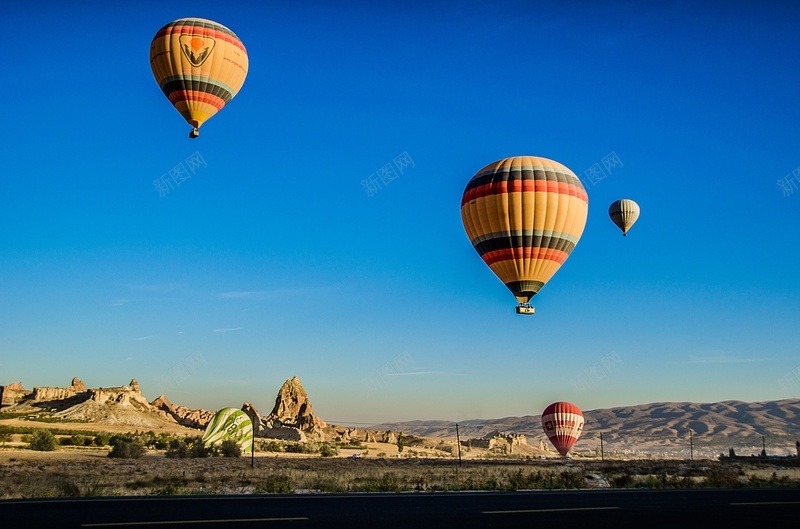 热气球背景天空白云飞翔4jpg设计背景_88icon https://88icon.com 天空 热气球 白云 背景 飞翔