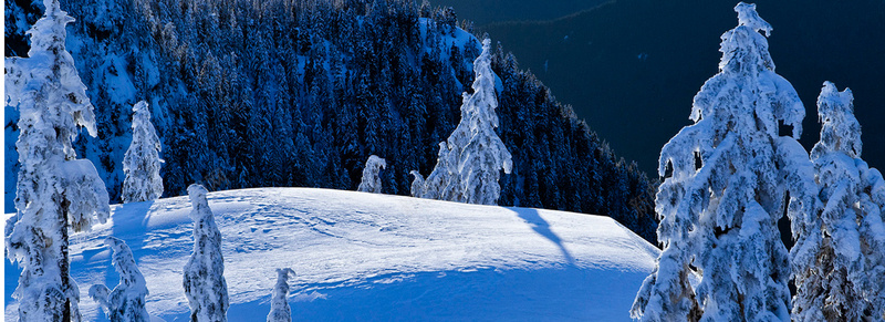 雪景背景psd设计背景_88icon https://88icon.com 雪景 高山 服装海报 双十一 海报banner 双11 1111 摄影 风景