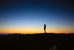 梦幻大山大山黑夜日落高清图片