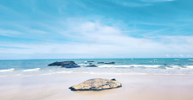 大海海边海滩礁石天空白云海边夏jpg设计背景_88icon https://88icon.com 海边 大海 海滩 礁石 天空 白云