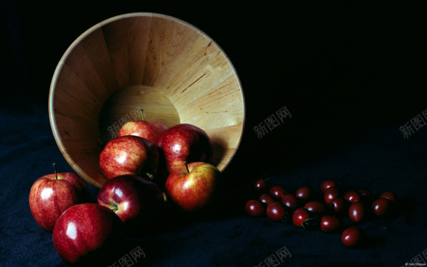 苹果木桶红果背景