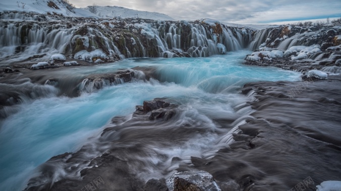 冰岛瀑布溪流背景