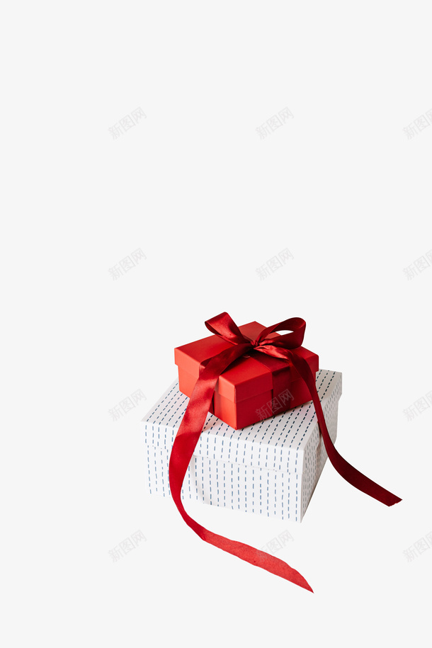 红色系丝带的礼盒png免抠素材_88icon https://88icon.com 礼盒 礼物 盒子 丝带