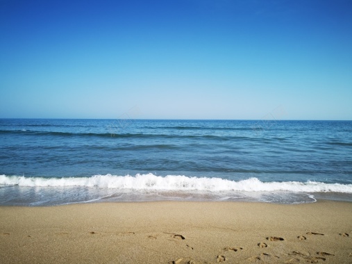 大海蓝天沙滩背景