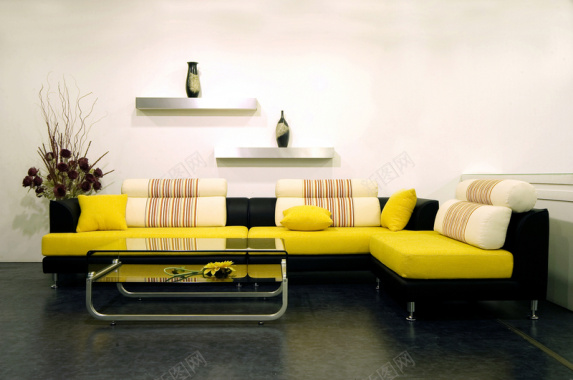 时尚黄色简洁沙发客厅家居图片背景