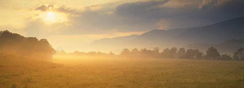 风景背景jpg设计背景_88icon https://88icon.com 摄影 海报banner 金色夕阳山树 金色西山 风景