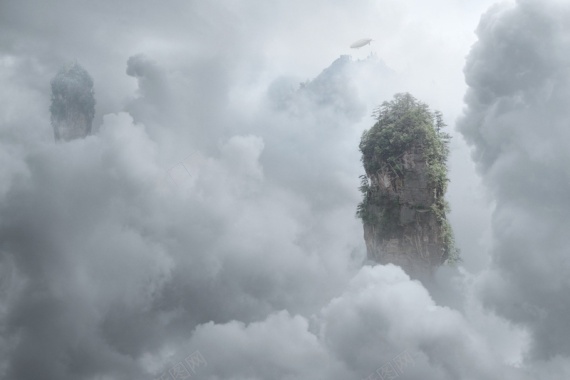 漂浮的岛屿云树悬崖云海背景