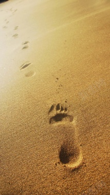 金色沙滩里的脚印H5背景背景