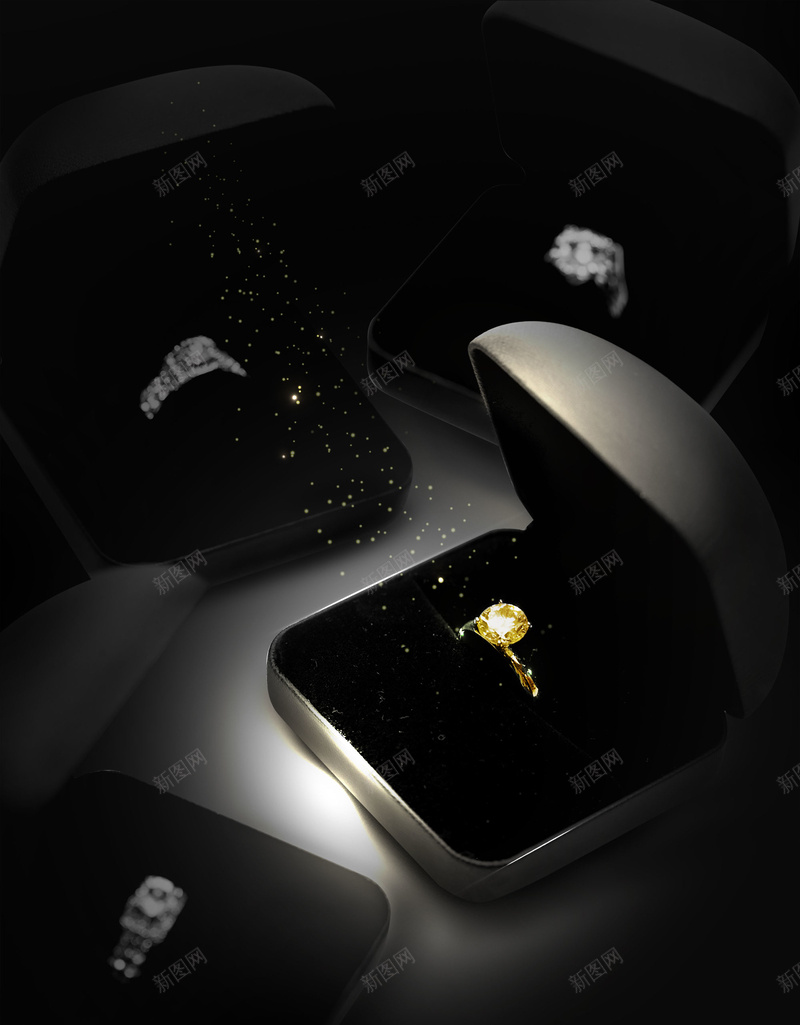黑色简约珠宝促销戒指礼盒背景jpg设计背景_88icon https://88icon.com 珠宝促销 礼盒背景 戒指 简约 黑色 礼盒 结婚戒指 珠宝宣传 VIP 黑金