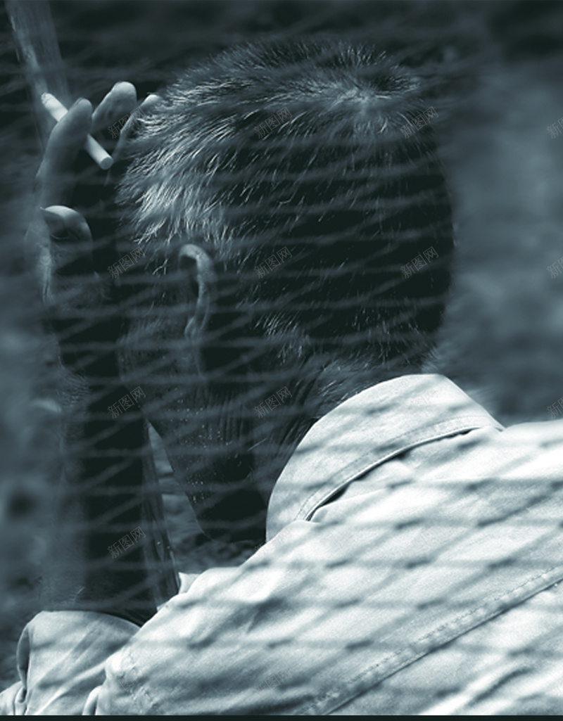 关爱老人公益广告海报PSD背景素材psd设计背景_88icon https://88icon.com 关爱 回家 孩子 老人 爱 父母 爱心 公益 让爱行动 关爱孤寡老人 背影 老人的背影 公益广告海报