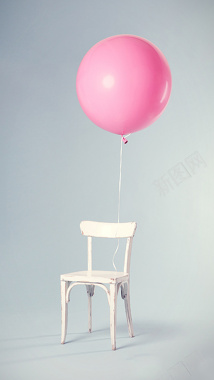 白色椅子上的气球H5背景背景