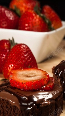 草莓巧克力甜品摄影H5背景摄影图片