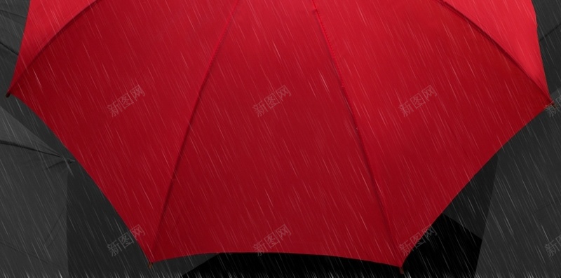 雨下的红色雨伞背景H5jpg设计背景_88icon https://88icon.com 雨下 红色 雨伞 背景 简约
