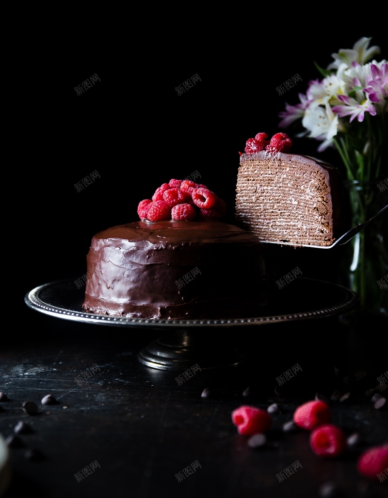 巧克力蛋糕背景素材jpg设计背景_88icon https://88icon.com 下午茶 巧克力 蛋糕 食品 食物 PPT 甜点 烘焙 简约