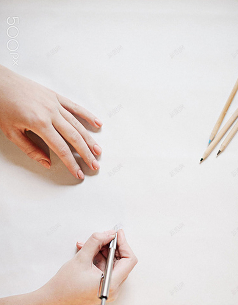 绘画双手画笔H5背景图jpg设计背景_88icon https://88icon.com 绘画背景 双手 画板 画笔 绘画 彩铅 简约 展示 H5 背景图