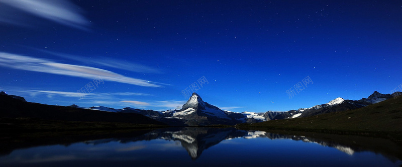 蓝天雪山背景jpg设计背景_88icon https://88icon.com 蓝天 雪山 星星 海报banner 摄影 风景