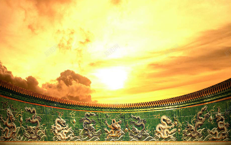 龙凤墙PSD分层素材psd设计背景_88icon https://88icon.com 黄色天空 乌云 龙图腾 中国风 古典文化墙壁 凤凰开心
