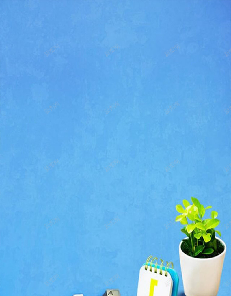 蓝色背景上的盆栽H5素材背景jpg设计背景_88icon https://88icon.com 蓝色背景 键盘键 植物 盆栽 H5素材