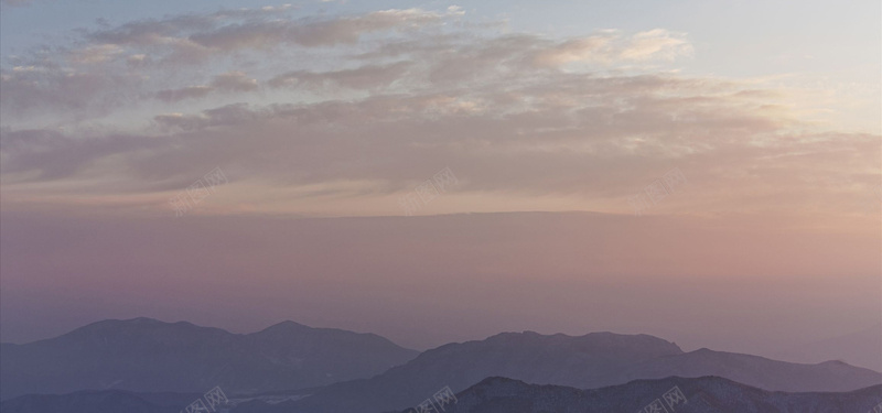 海报背景jpg设计背景_88icon https://88icon.com 天空 海报背景 背景 阳光 远景 远山 天空背景 商务天空 海报banner 摄影 风景