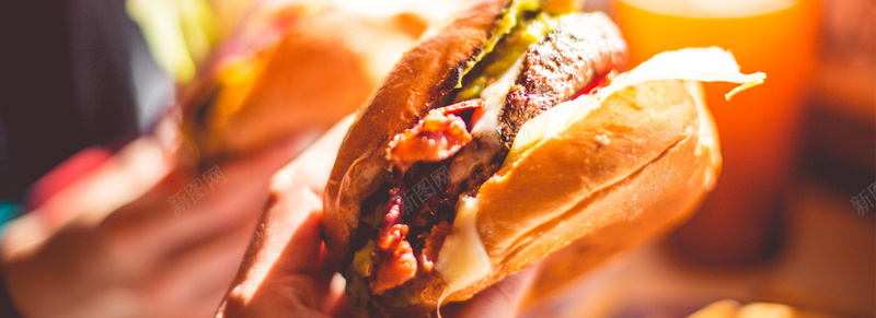 美味汉堡背景图jpg设计背景_88icon https://88icon.com 汉堡 海报banner 摄影 风景