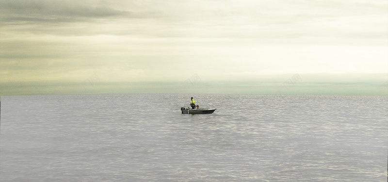 孤单的渔船jpg设计背景_88icon https://88icon.com 大海 渔船 钓鱼 天空 海报banner 摄影 风景