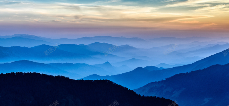 大气山脉大自然风景摄影平面广告jpg设计背景_88icon https://88icon.com 大气 山脉 大自然 风景 景色 摄影 平面广告 唯美