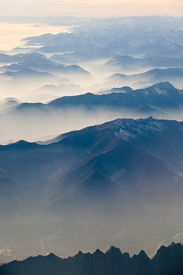 大气山峰H5背景jpg设计背景_88icon https://88icon.com 大气 山峰 云彩 H5背景 H5 h5