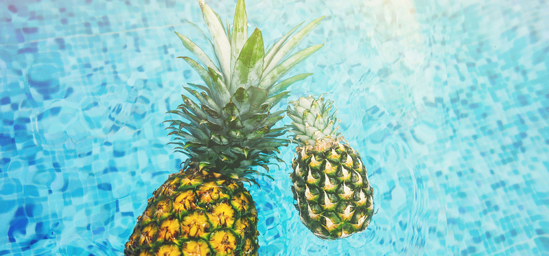 夏季清凉菠萝海报背景背景