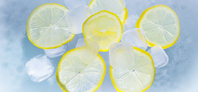 柠檬片黄色冰块柠檬片和冰块图片背景
