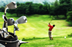 高尔夫球包高尔夫球场上的球包背景素材高清图片