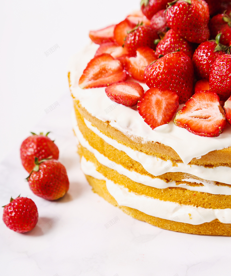 好吃的草莓蛋糕jpg设计背景_88icon https://88icon.com 美味 草莓蛋糕 甜蜜 摄影 风景 美食餐饮喜欢